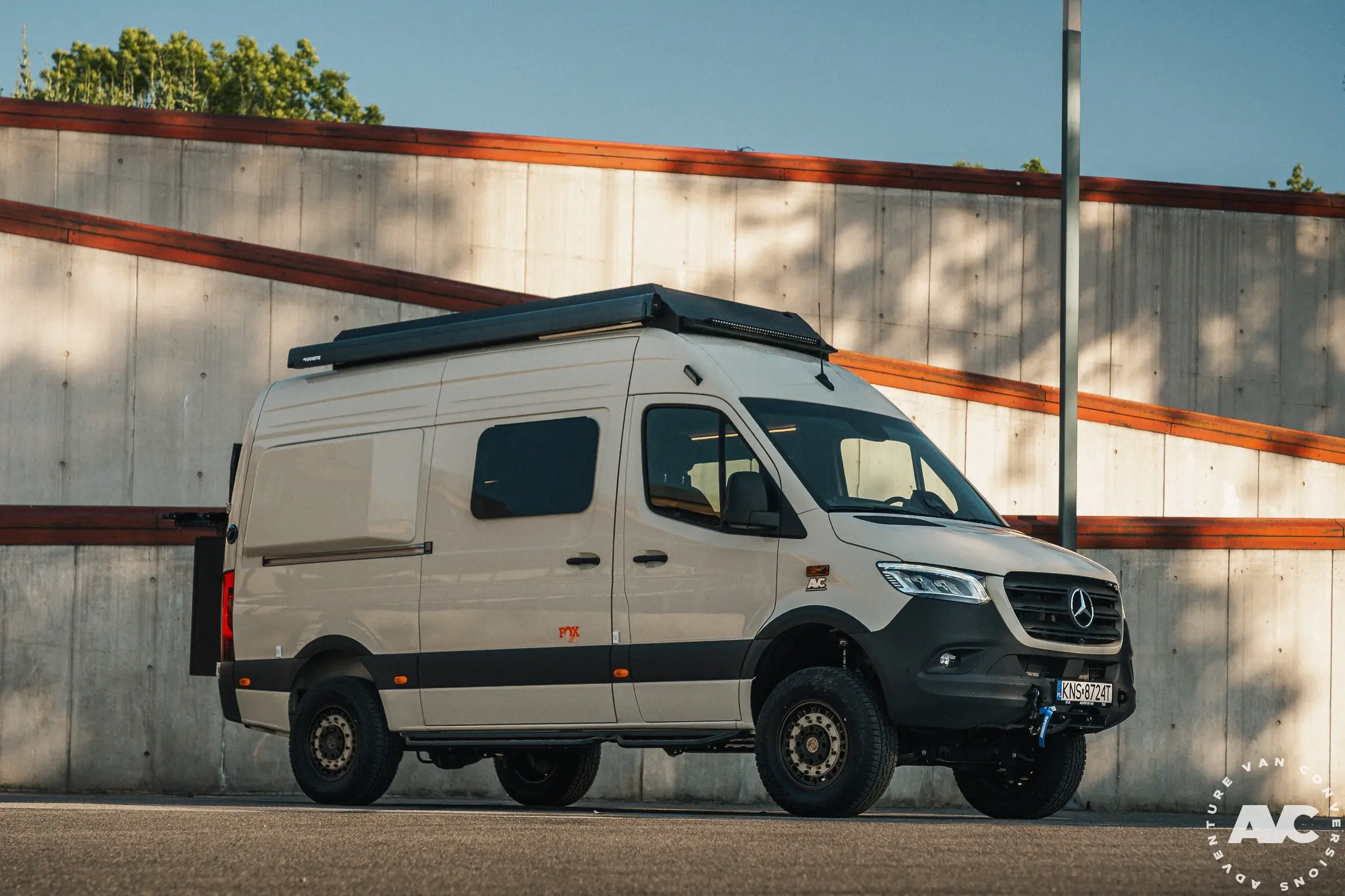 Poszerzenia sypialne MODERN MB Sprinter 906/907 - obrazek 10