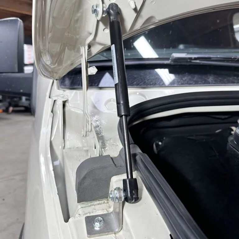 Agile Offroad Bonnet Strut Kit for Mercedes-Benz Sprinter 2019+ - Image 2